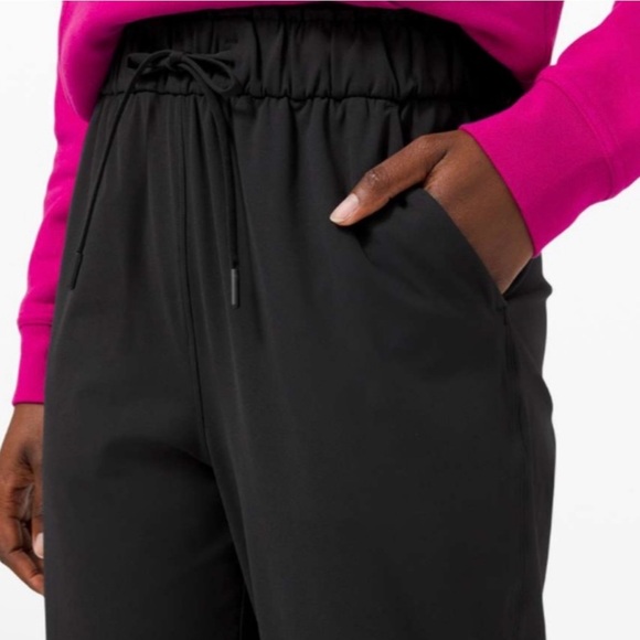 Lululemon Keep Moving Jogger size 14 Black W5CV4S - Picture 3 of 5